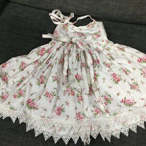 Girls floral dress!